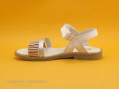 MKids METUS Blanc Argent Multicolore - Nu-pieds Fille -Skechery Boutique cd24607c73b9e66c561f35ea11d5d5ef img 1862.jpg 119620