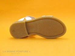 MKids METUS Blanc Argent Multicolore - Nu-pieds Fille -Skechery Boutique cd24607c73b9e66c561f35ea11d5d5ef img 1864.jpg 119623