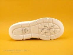 Geox ARIL J16DLB Silver - Basket Fille Gris Argent -Skechery Boutique cd24607c73b9e66c561f35ea11d5d5ef img 1990.jpg 162349