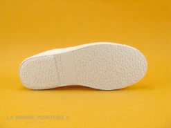 Cienta 7099705 Blanc - Basket Toile Enfant Sans Lacet -Skechery Boutique cd24607c73b9e66c561f35ea11d5d5ef img 7556.jpg 168995