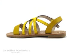 LPB BIANKA - Jaune Croco - Sandale Fille -Skechery Boutique cd24607c73b9e66c561f35ea11d5d5ef img 8155.jpg 157794
